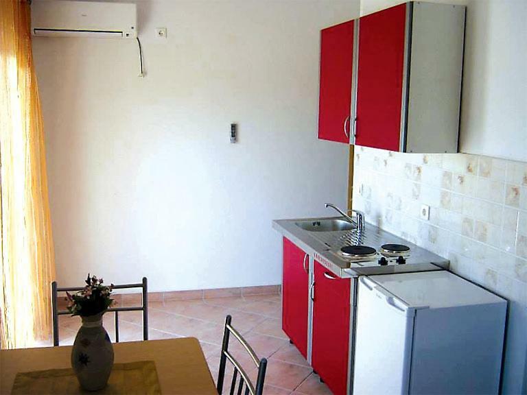 Apartments Denis Metajna Exterior foto